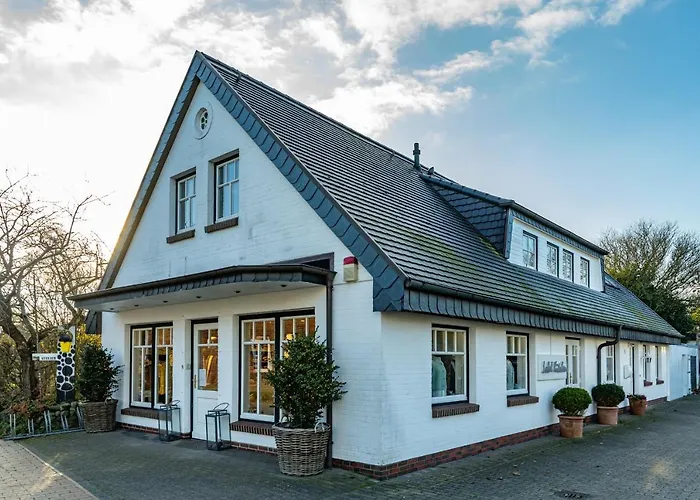 Ueues Lek Appartement *